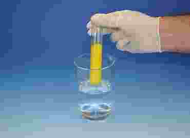 Cinnamon Clock Reaction Kinetics Chemistry Demonstration Kit