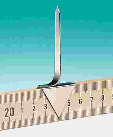 Object and Marker for Meter Stick Optics Bench