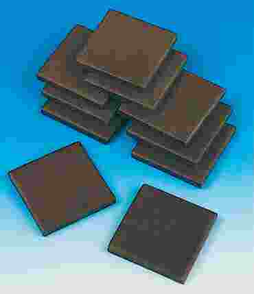 White Streak Plates for Mineral Testing in Earth Science and Environmental Science
