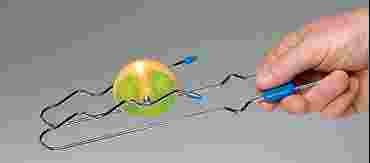 Magnetic Spin Wheel Toy