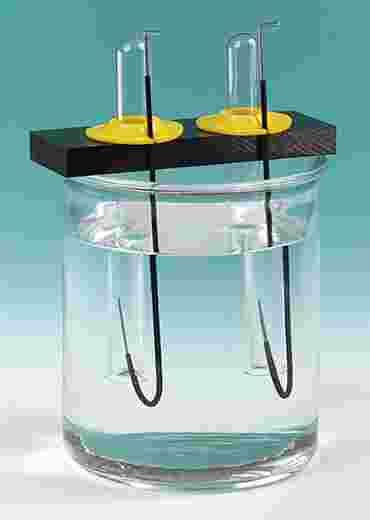 Brownlee Electrolysis Apparatus with Battery Jar