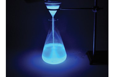 Cool Light Chemistry Laboratory Kit
