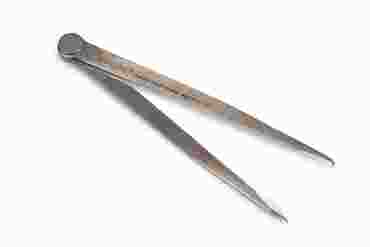 Two-Point Discriminator
