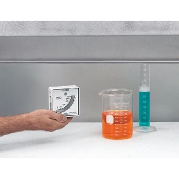 Vaneometer® Velometer for Testing of Lab Fume Hoods